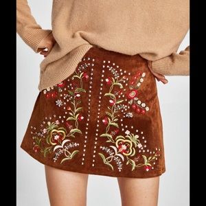 Zara Genuine Suede Leather Embroidered skirt